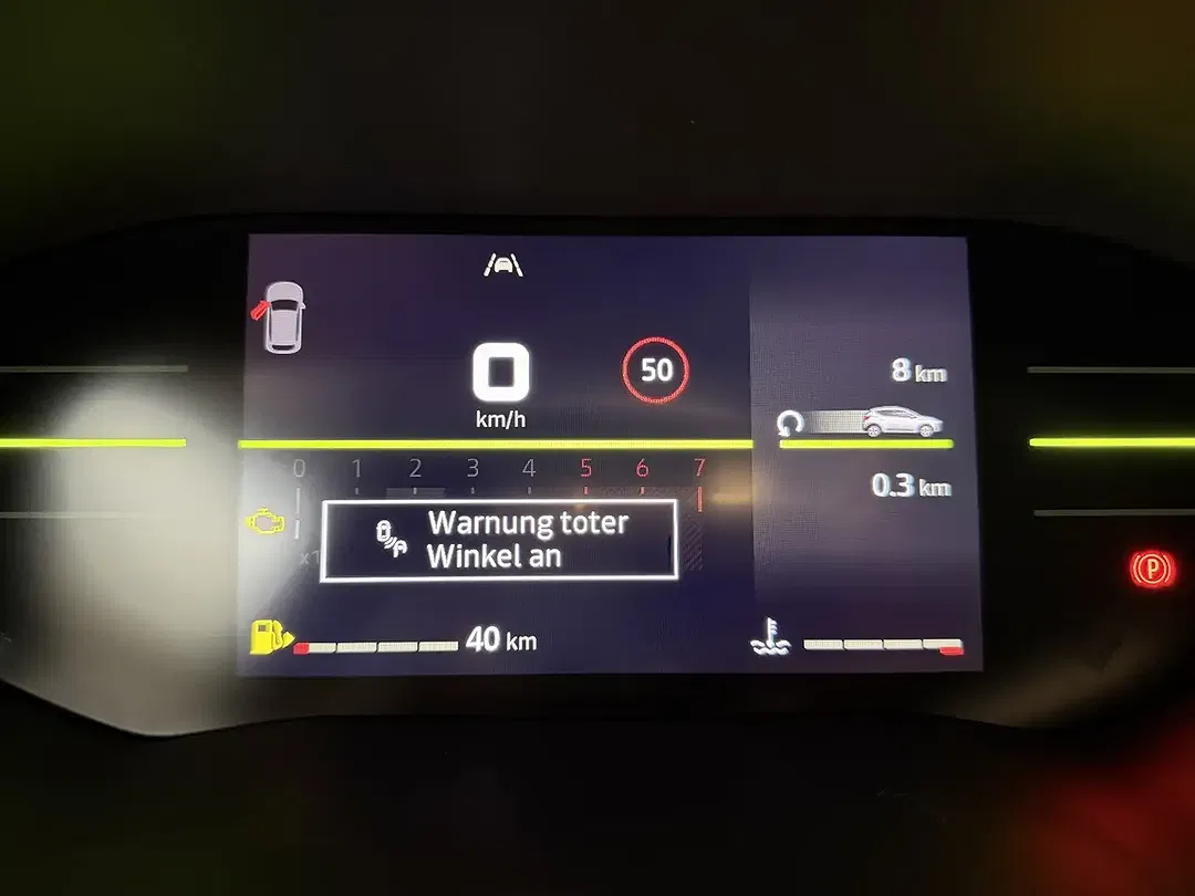 Dacia Sandero - Thumbnail 9