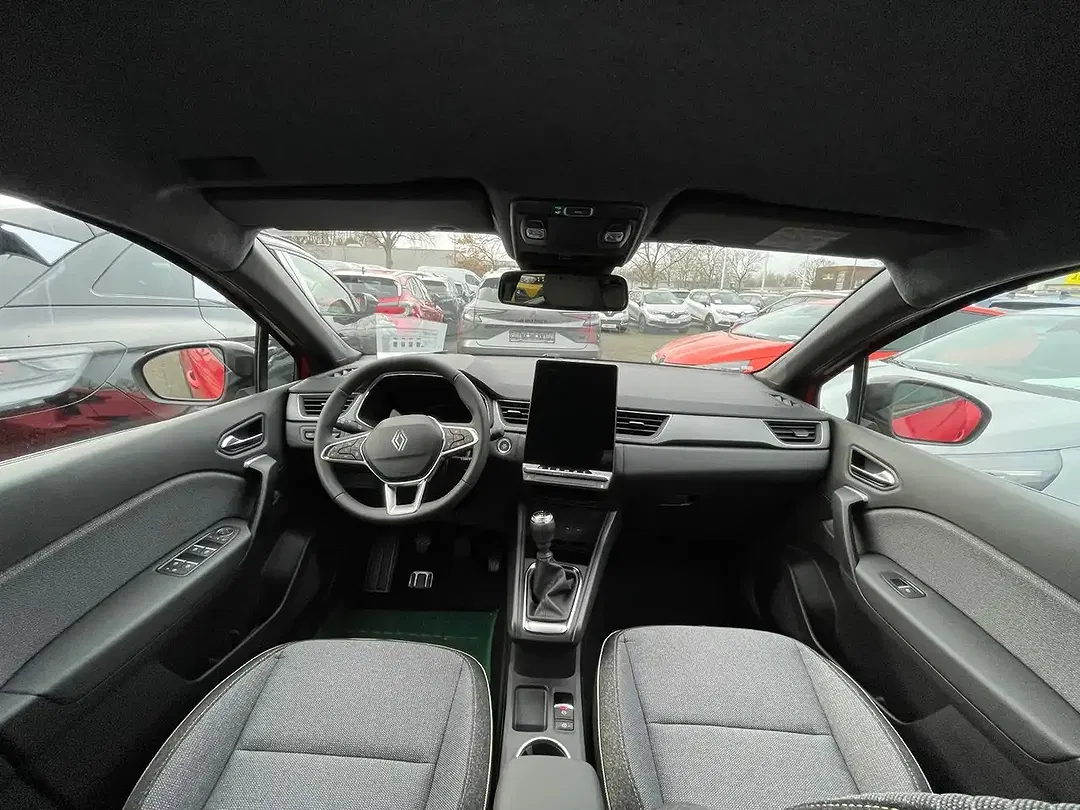 Renault Captur - Thumbnail 13