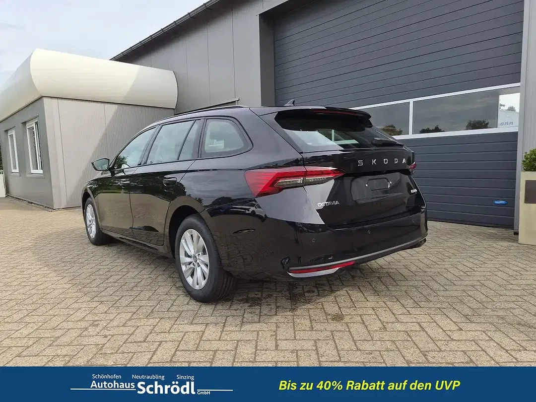 Skoda Octavia - Thumbnail 3
