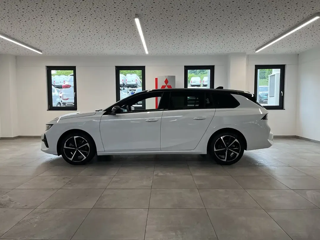 Opel Astra - Thumbnail 2