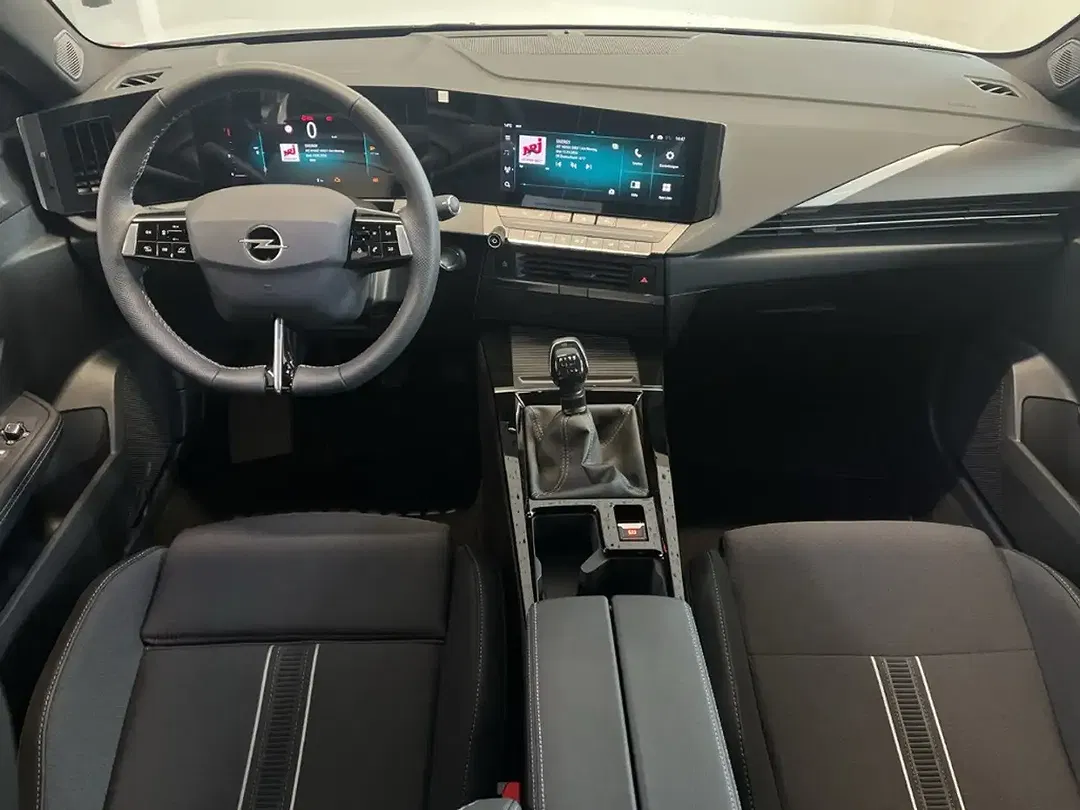 Opel Astra - Thumbnail 7