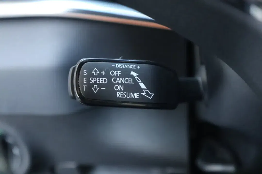 Skoda Karoq - Thumbnail 11