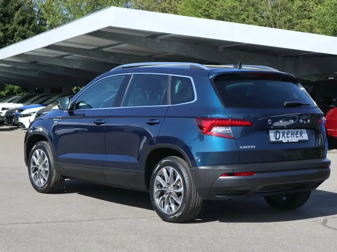 Skoda Karoq - Thumbnail 4