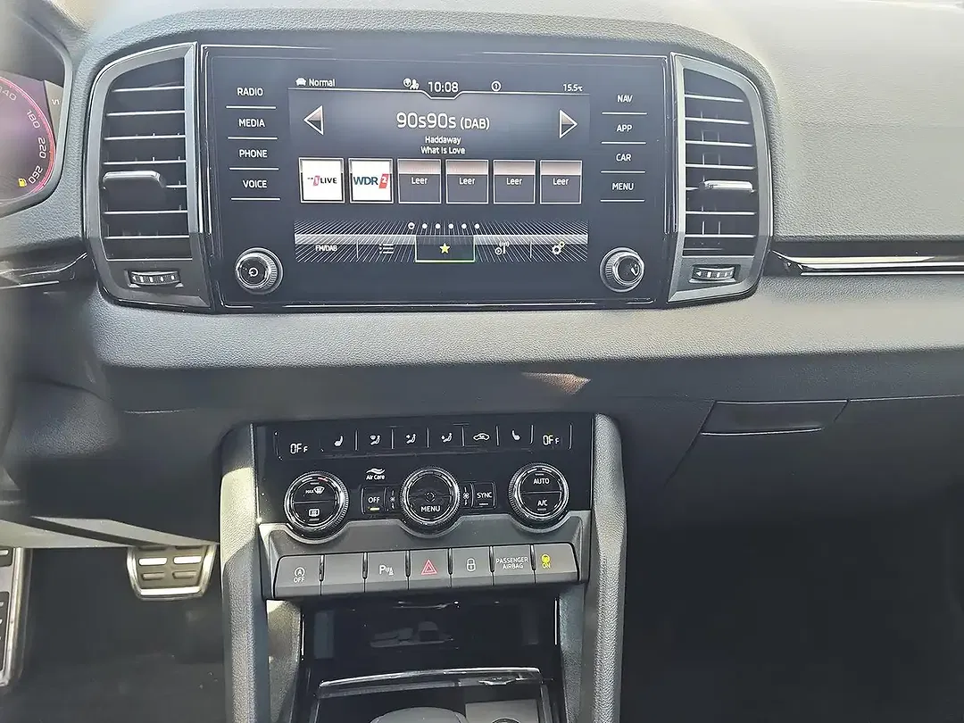 Skoda Karoq - Thumbnail 12
