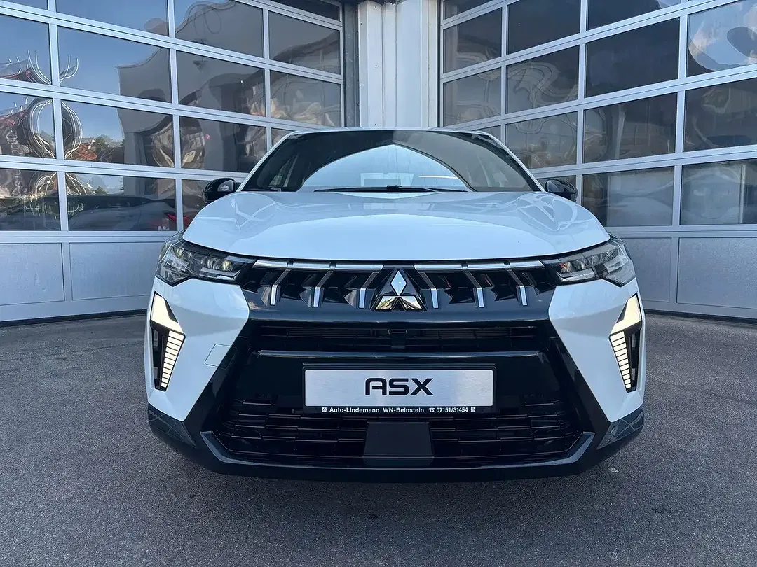 Mitsubishi ASX - Thumbnail 3