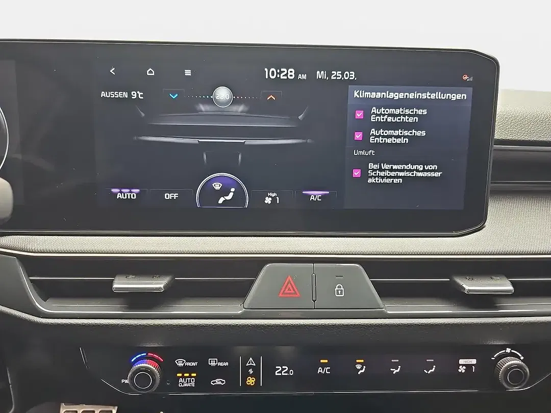 Kia Stonic - Thumbnail 11