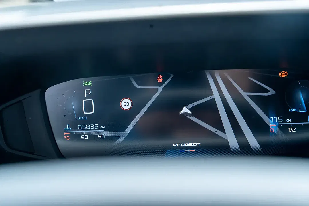 Peugeot 408 - Thumbnail 6