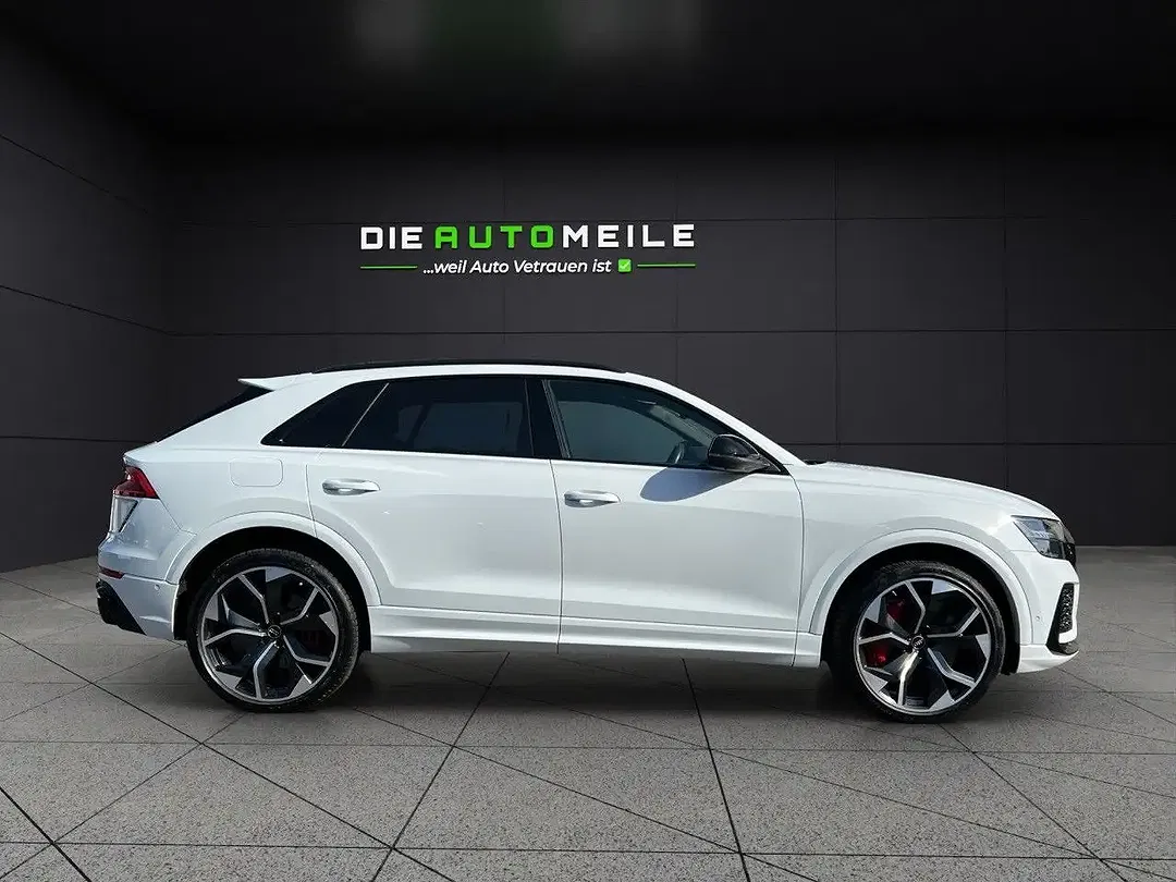 Audi RS Q8 - Thumbnail 7