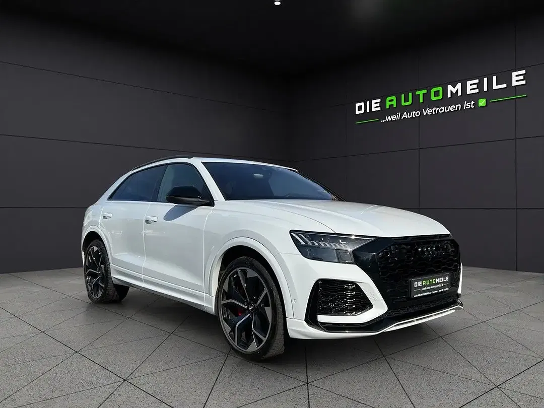 Audi RS Q8 - Thumbnail 8