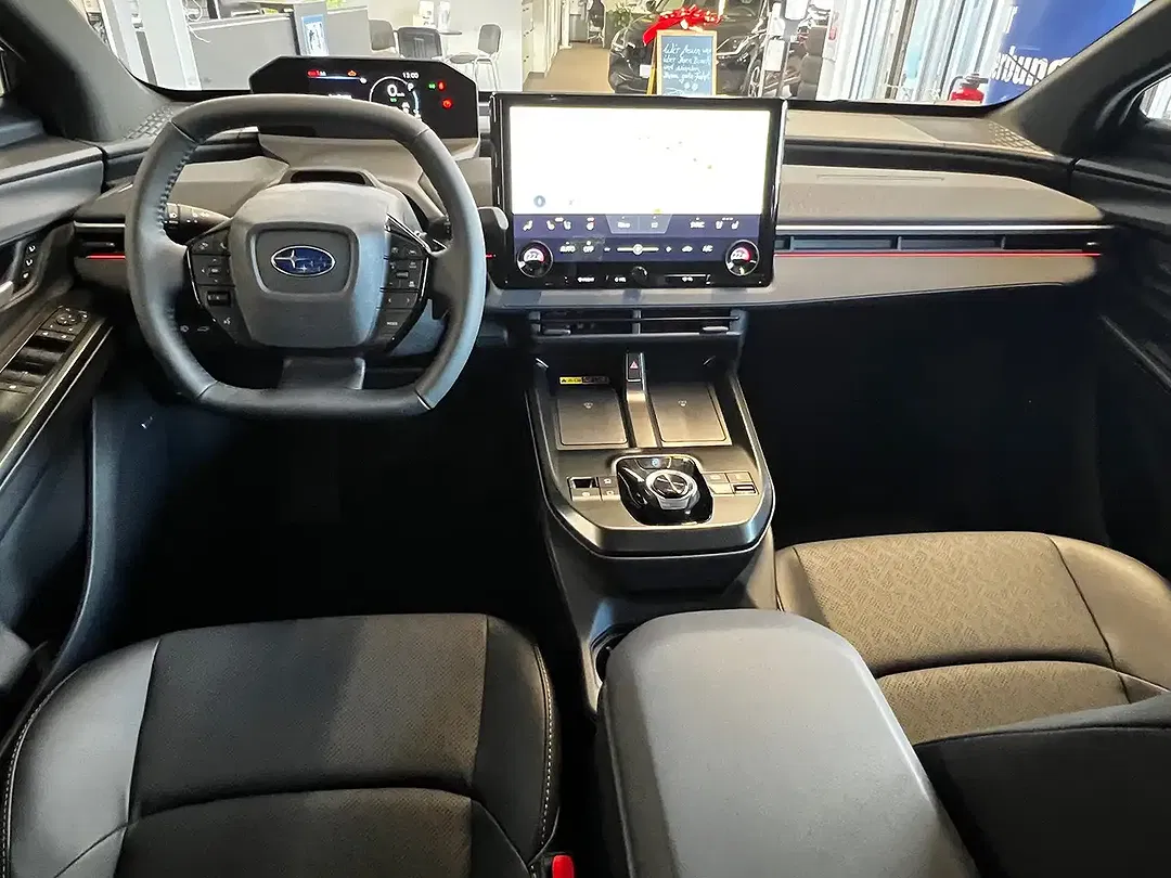 Subaru Solterra - Thumbnail 7