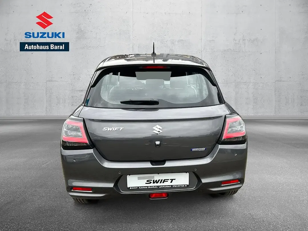 Suzuki Swift - Thumbnail 5