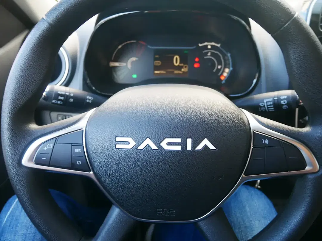 Dacia Spring - Thumbnail 10