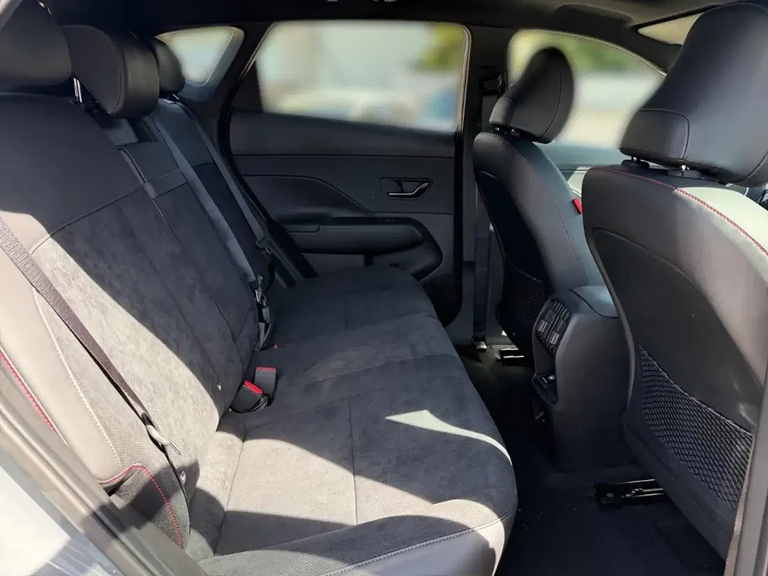 Hyundai KONA - Thumbnail 12