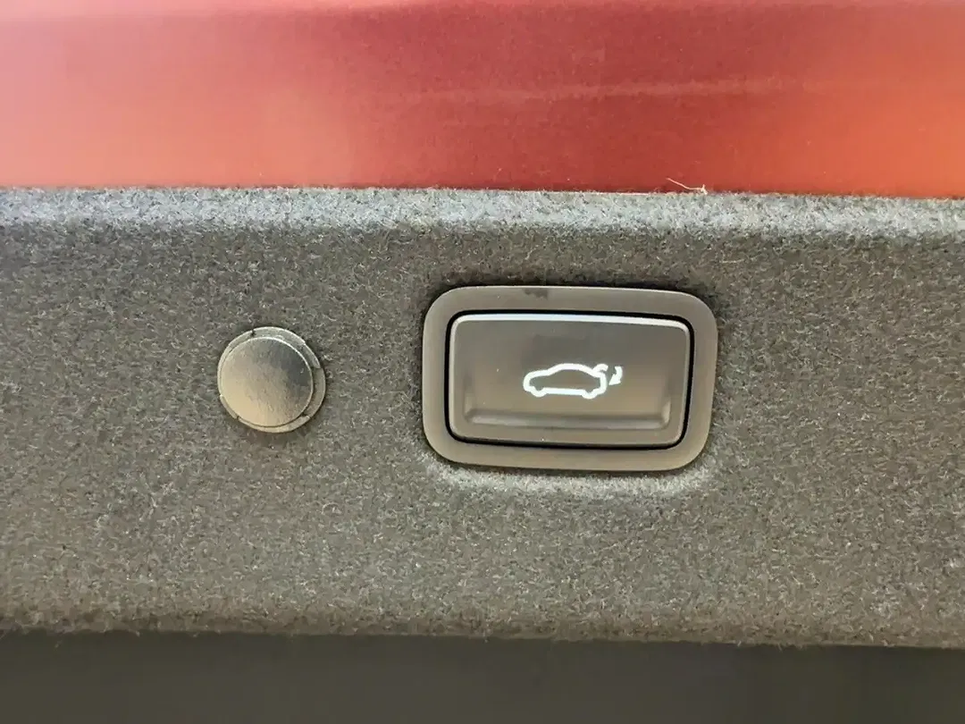 Kia EV4 - Thumbnail 12