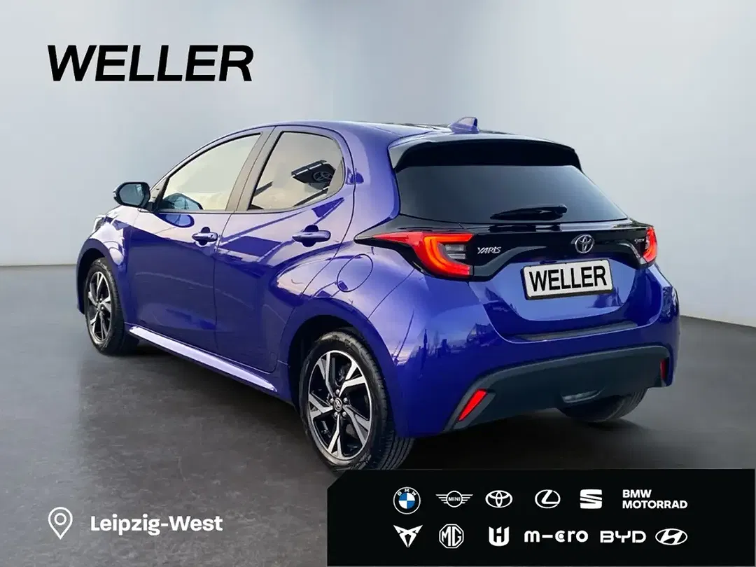 Toyota Yaris - Thumbnail 6