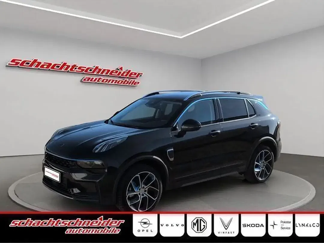 Lynk & Co 01