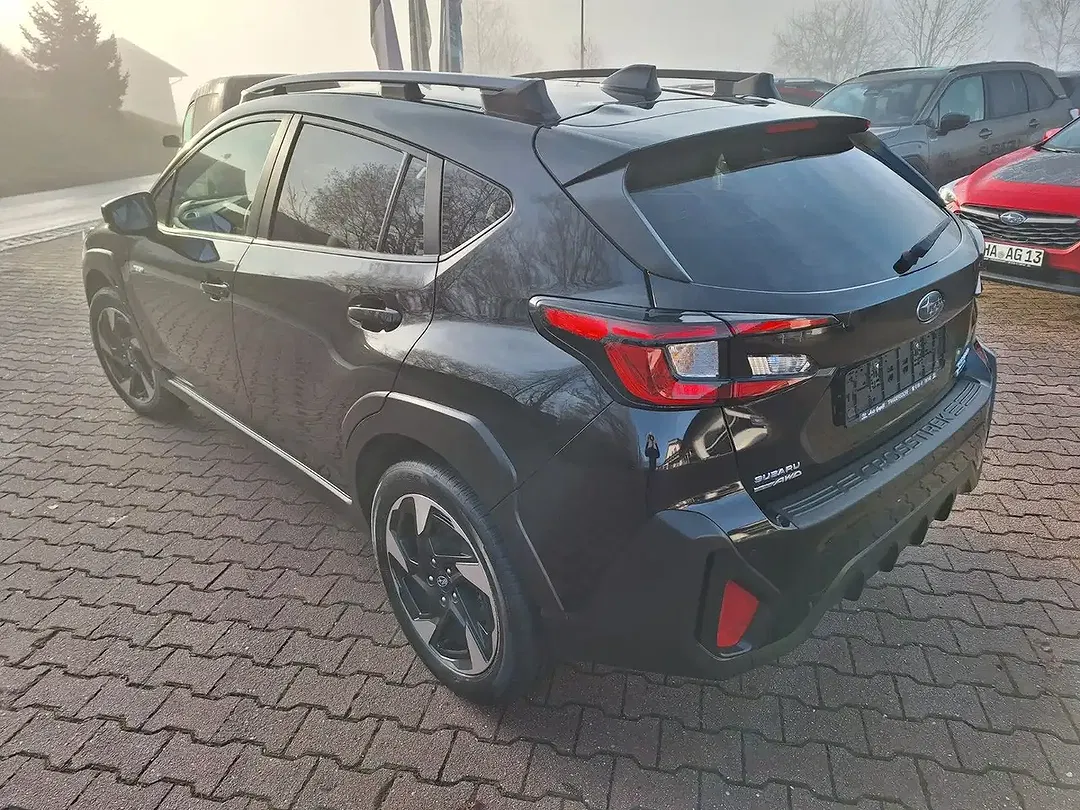 Subaru Crosstrek - Thumbnail 2