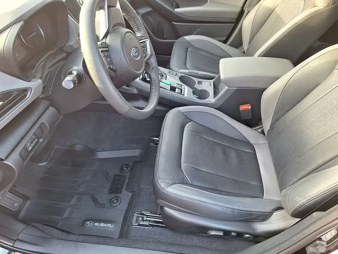Subaru Crosstrek - Thumbnail 4