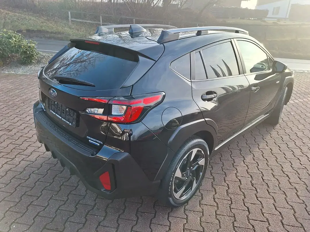 Subaru Crosstrek - Thumbnail 8