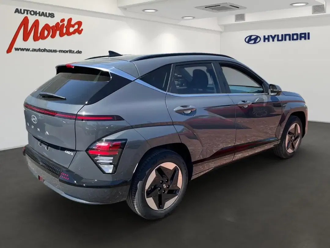Hyundai KONA - Thumbnail 3