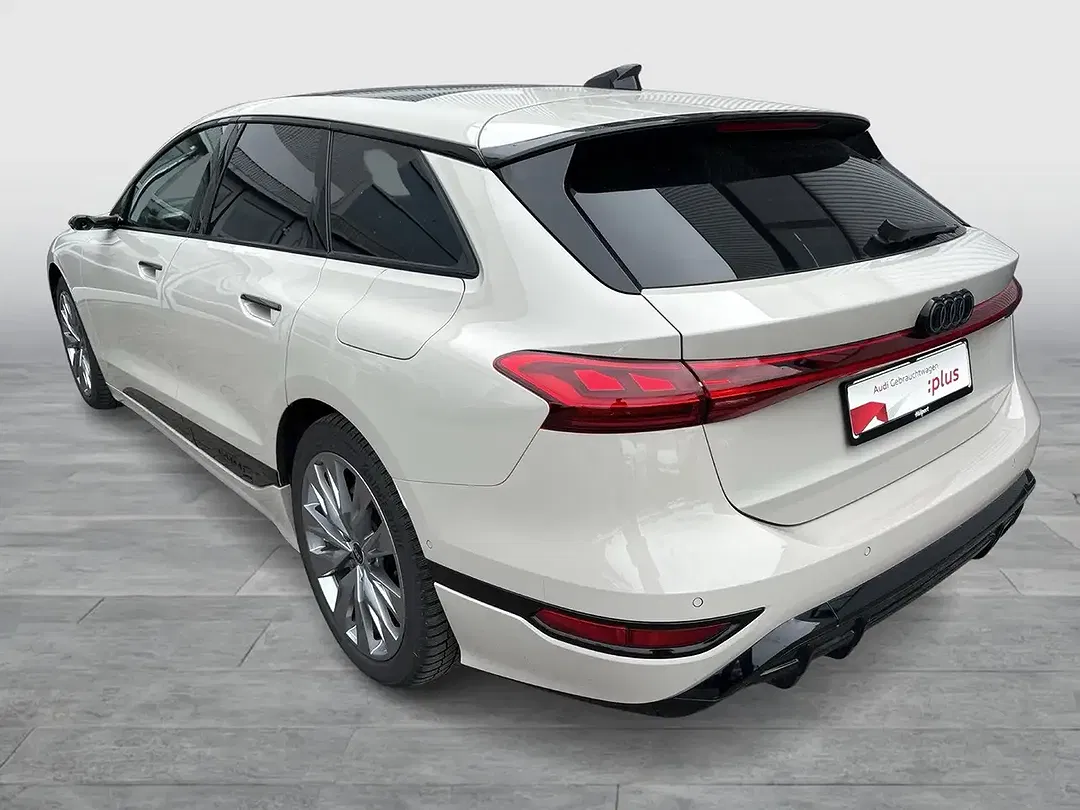 Audi S6 e-tron - Thumbnail 3