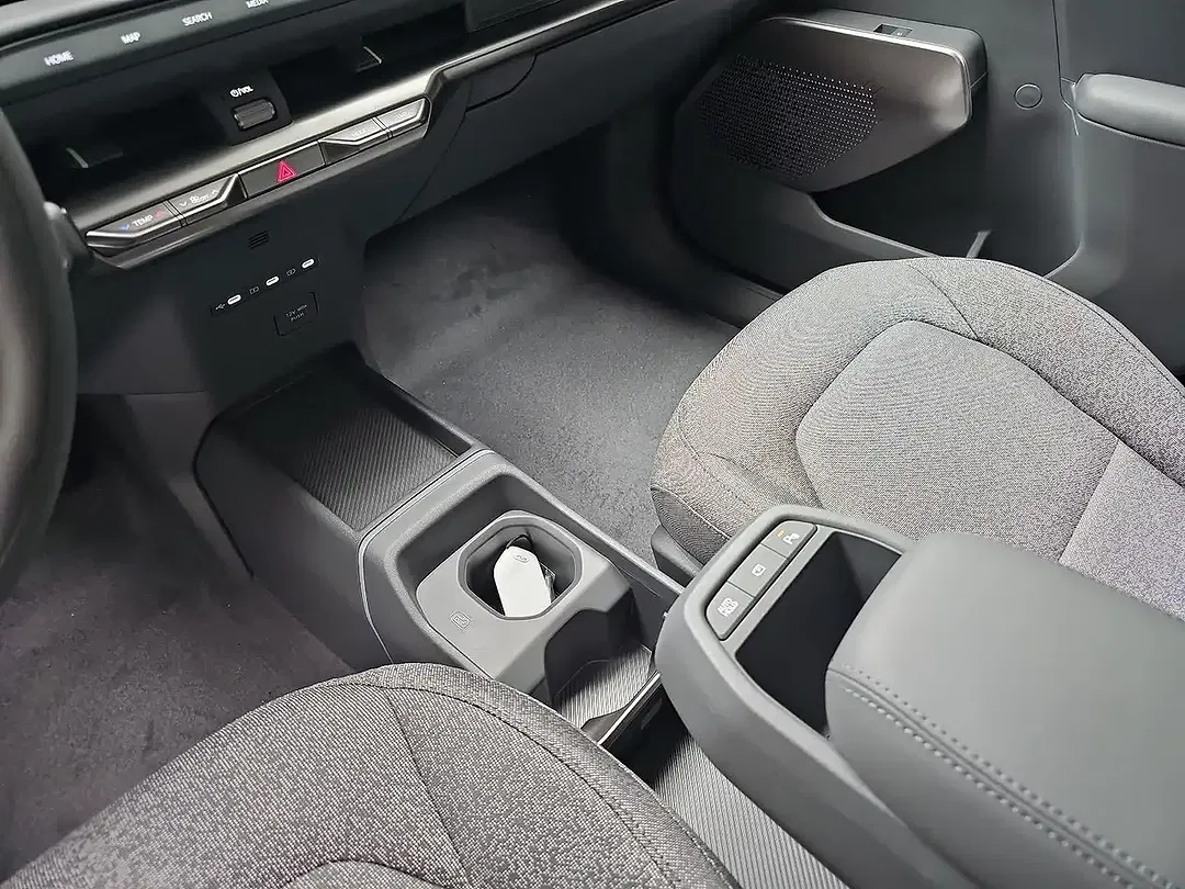 Kia EV2 - Thumbnail 12