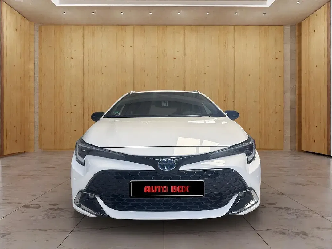 Toyota Corolla - Thumbnail 2
