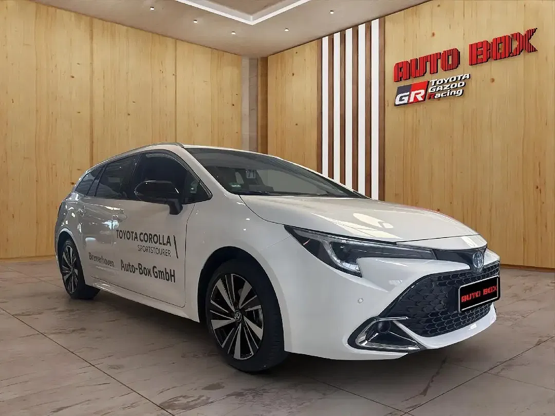 Toyota Corolla - Thumbnail 3