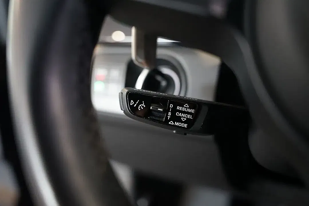 Porsche Cayenne - Thumbnail 15