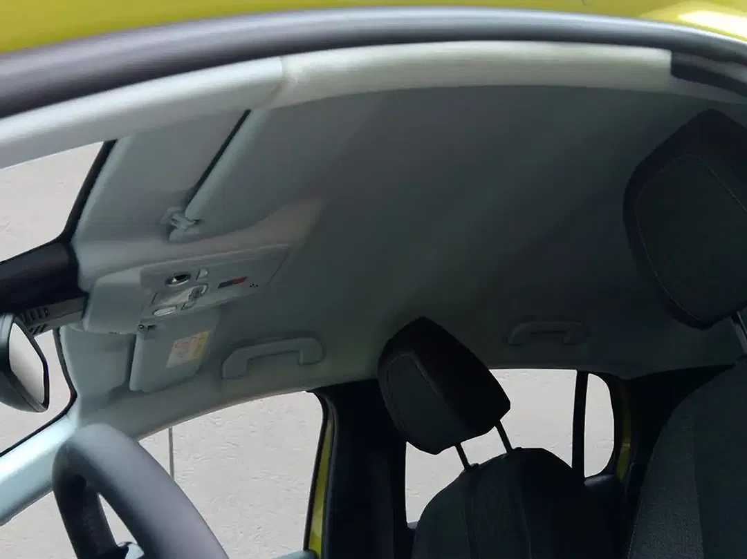 Peugeot 208 - Thumbnail 16