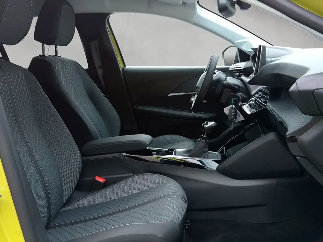 Peugeot 208 - Thumbnail 19