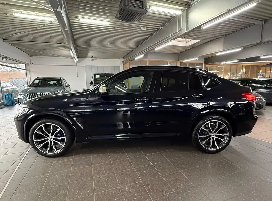BMW X4 M - Thumbnail 4