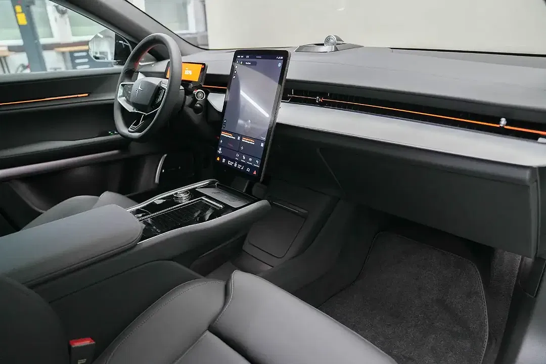 Polestar 3 - Thumbnail 10