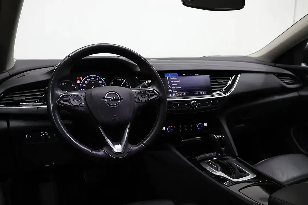 Opel Insignia - Thumbnail 10