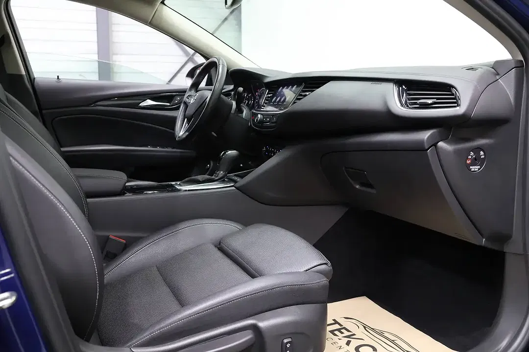 Opel Insignia - Thumbnail 13