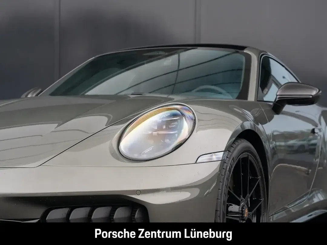 Porsche 992 - Thumbnail 10
