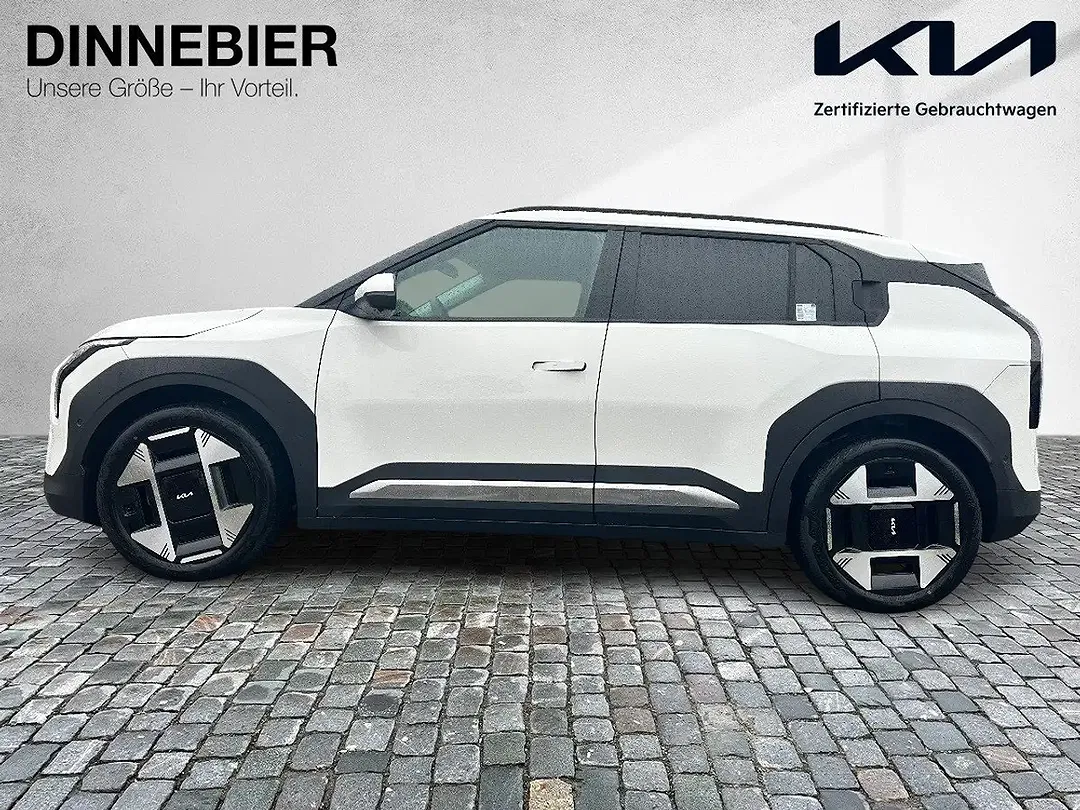 Kia EV3 - Thumbnail 3