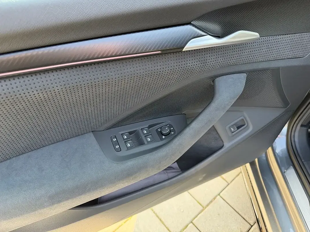 Skoda Superb - Thumbnail 14