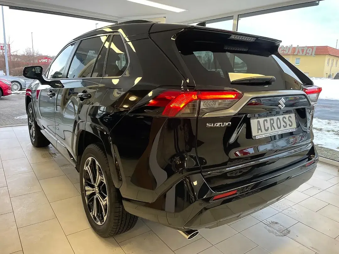 Suzuki Across - Thumbnail 5