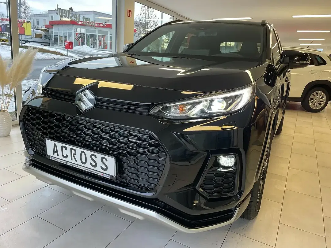 Suzuki Across - Thumbnail 7
