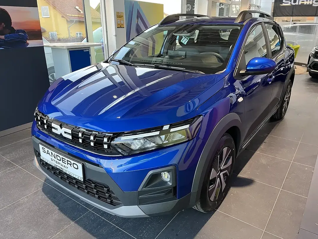 Dacia Sandero - Thumbnail 1