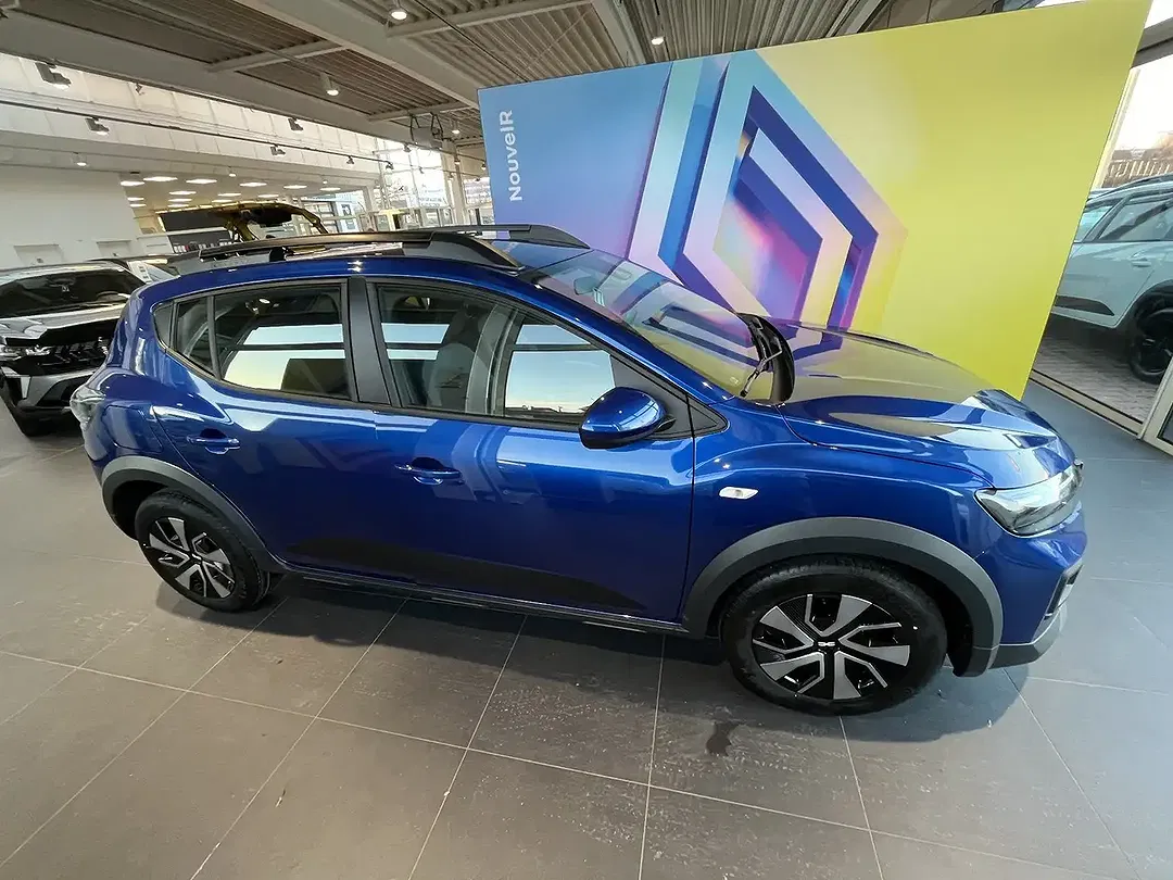 Dacia Sandero - Thumbnail 4