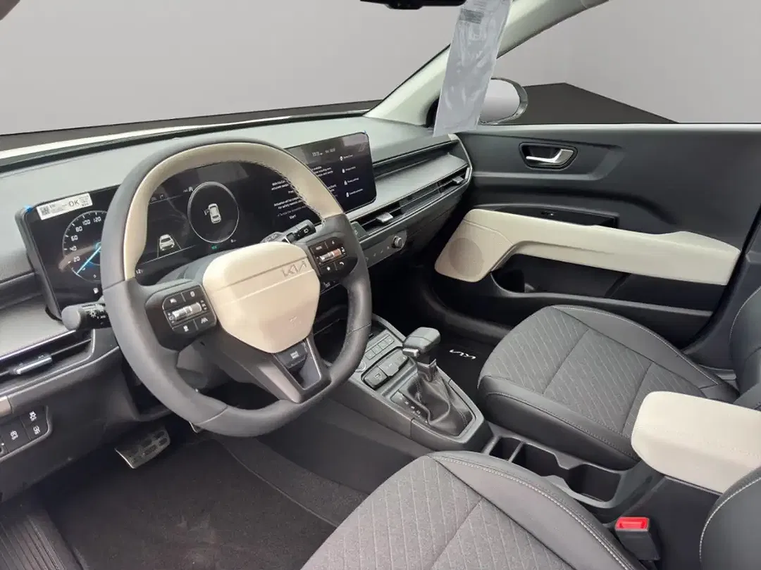 Kia Stonic - Thumbnail 8