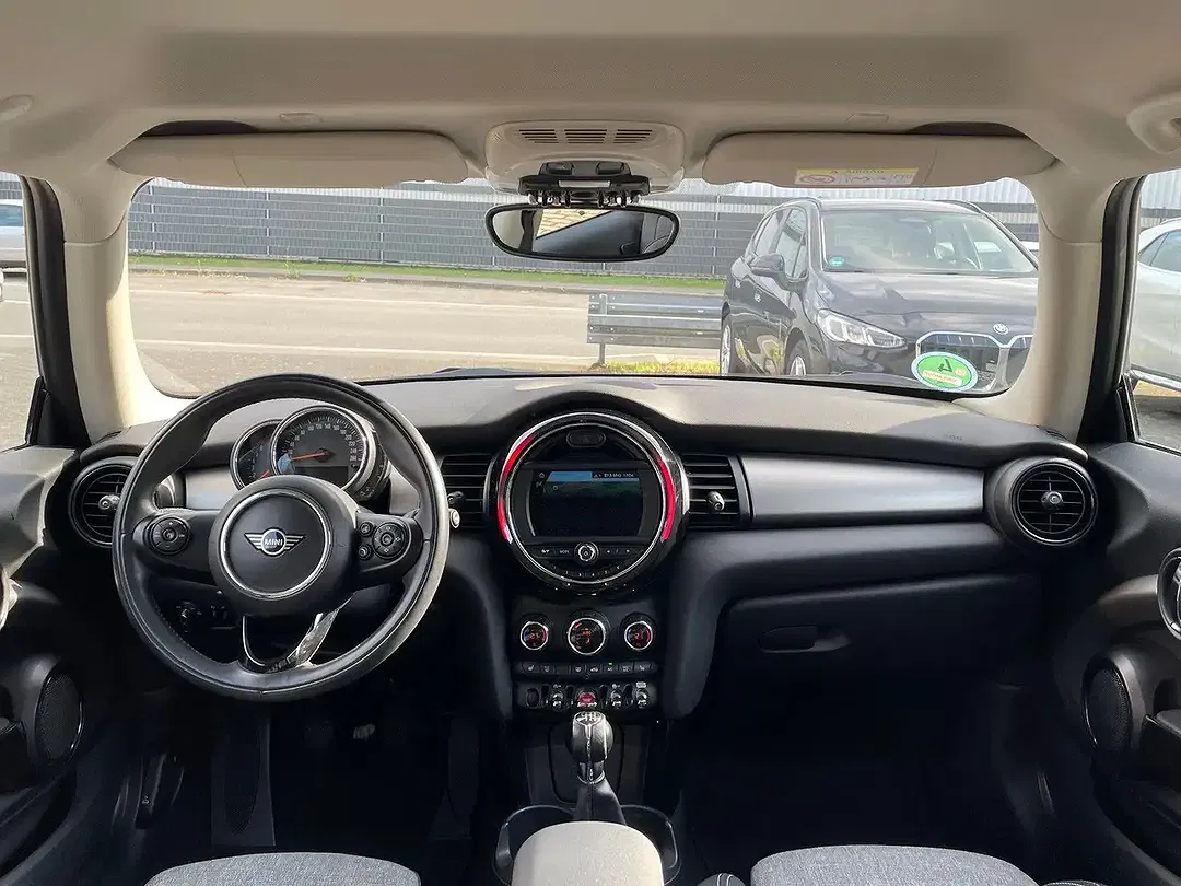 MINI Cooper - Thumbnail 14