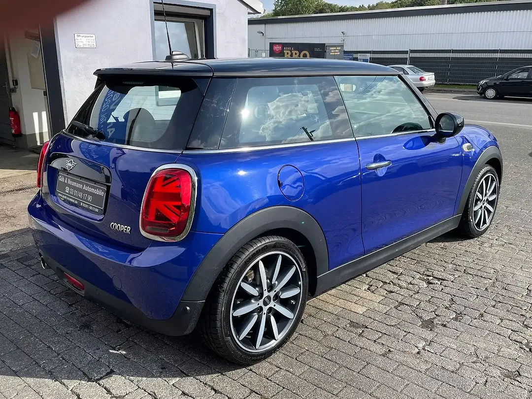 MINI Cooper - Thumbnail 5
