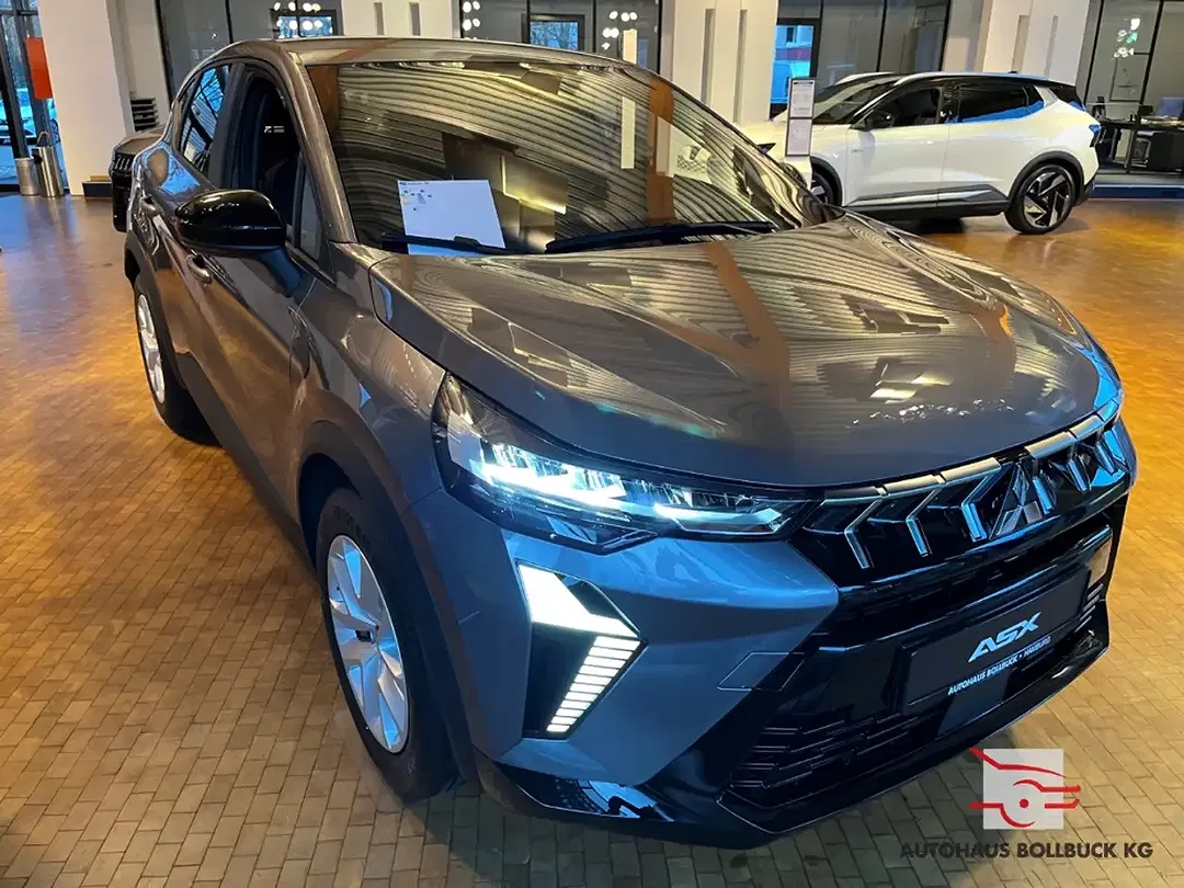 Mitsubishi ASX - Thumbnail 3