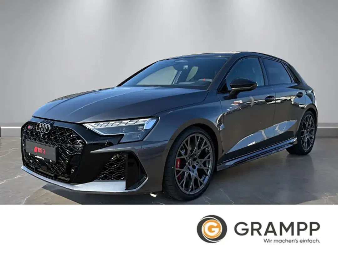 Audi RS3 - Thumbnail 1