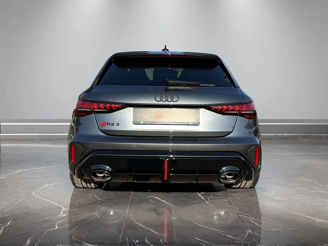 Audi RS3 - Thumbnail 12