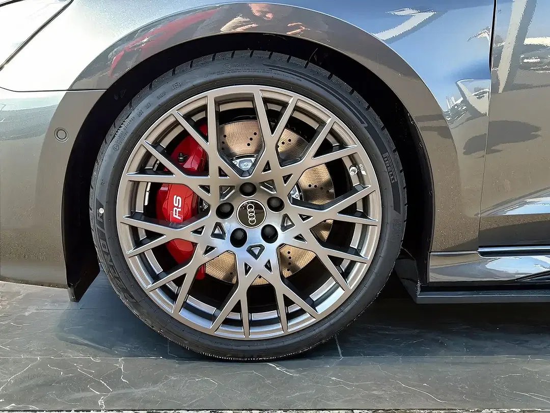 Audi RS3 - Thumbnail 4