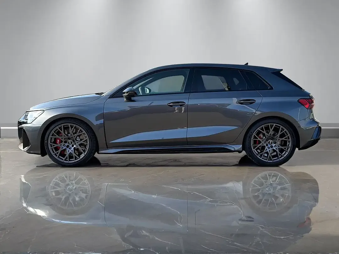 Audi RS3 - Thumbnail 5